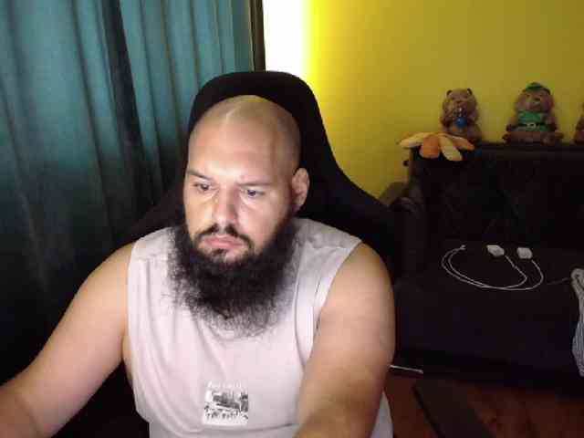 GuesssWho24