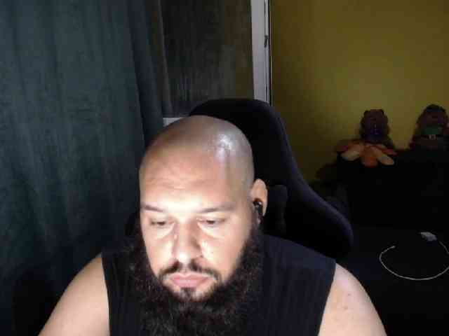 GuesssWho24