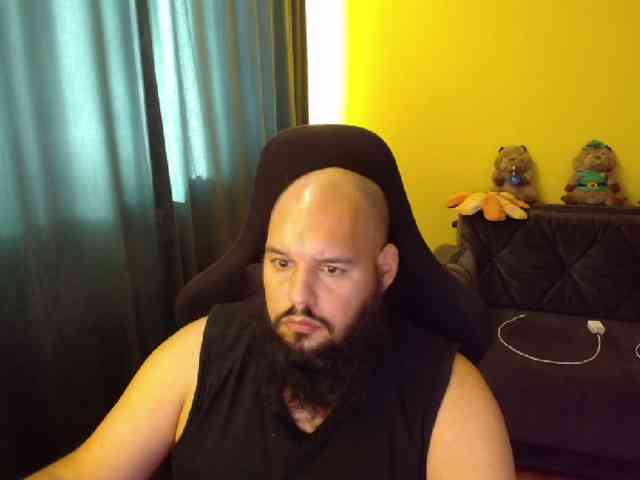 GuesssWho24