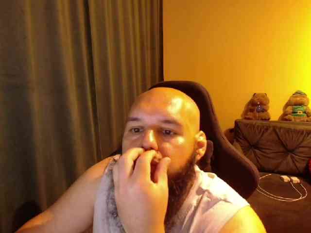 guessswho24