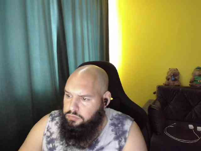 guessswho24