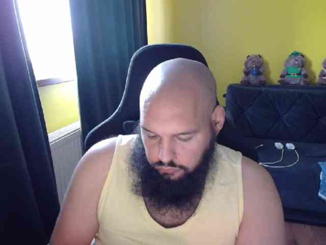 GuesssWho24