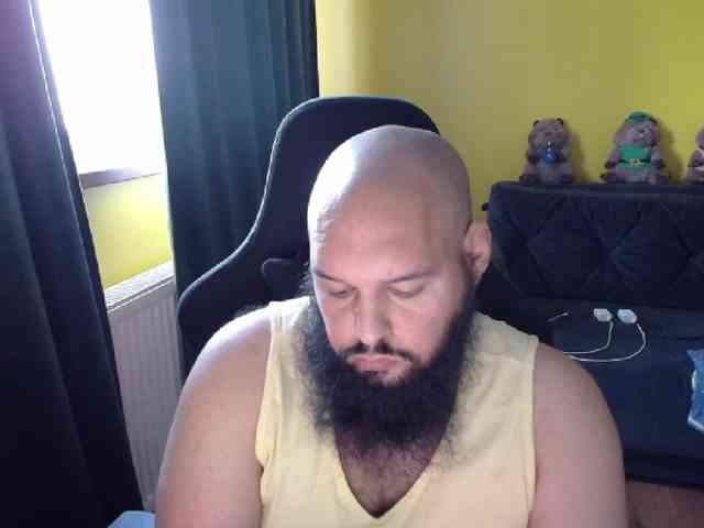 guessswho24