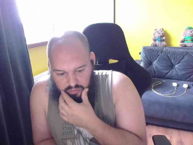 guessswho24 Sex Cam Show