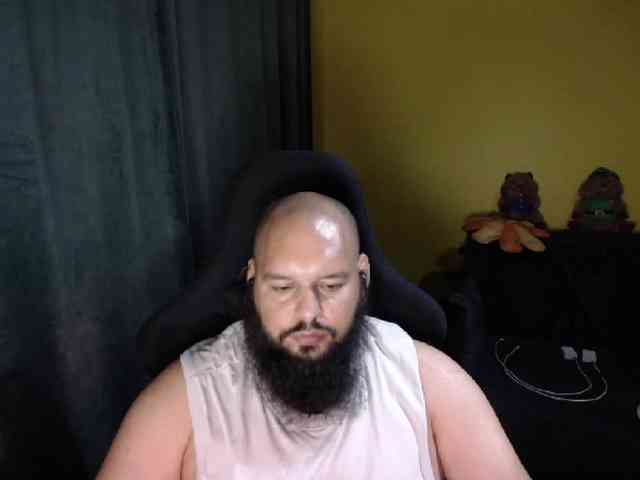 GuesssWho24