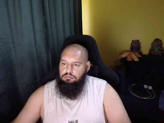GuesssWho24
