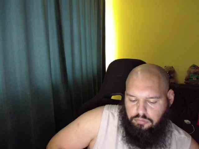 GuesssWho24