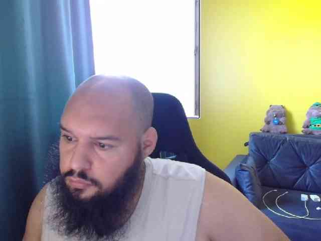 guessswho24