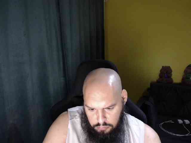 guessswho24