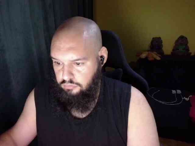 GuesssWho24