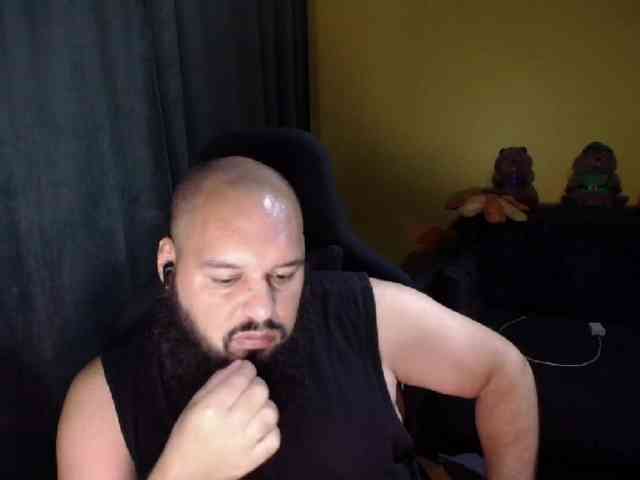 GuesssWho24