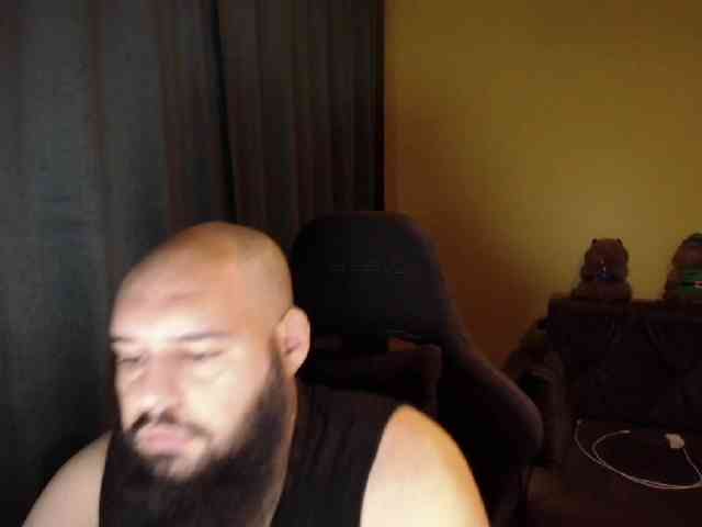 guessswho24