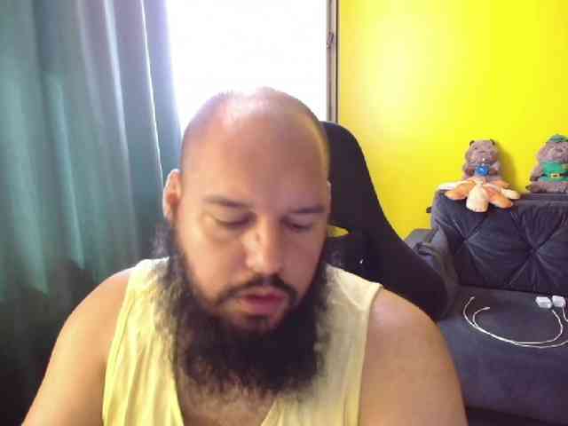 guessswho24
