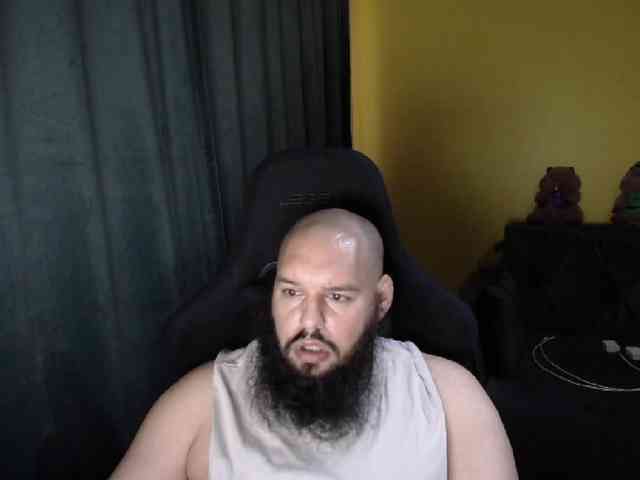 guessswho24