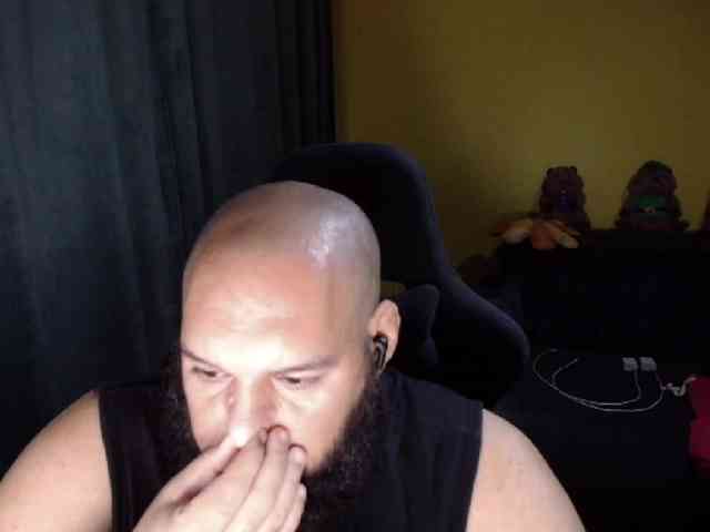 GuesssWho24