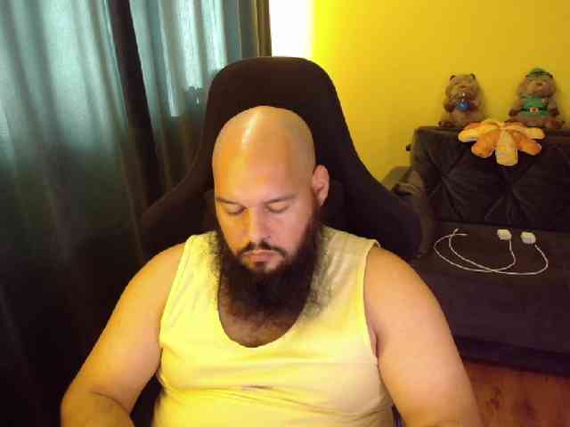 GuesssWho24