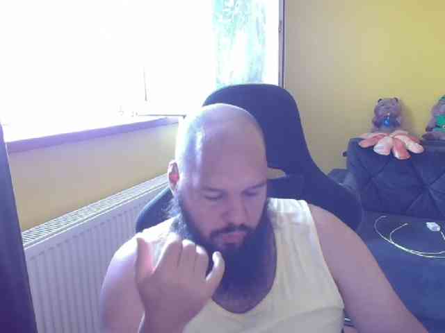 guessswho24