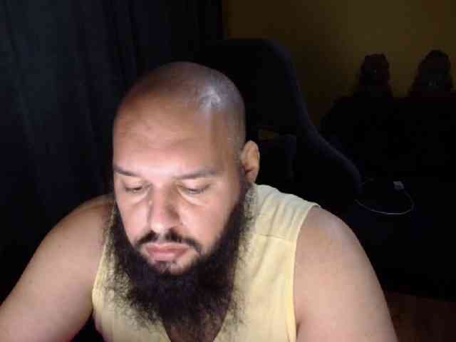 GuesssWho24