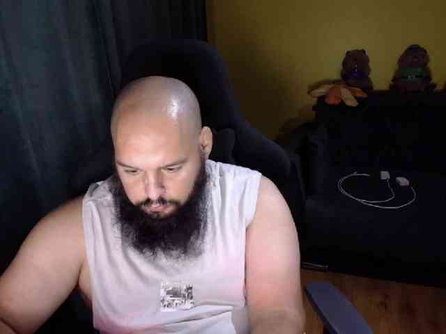 GuesssWho24