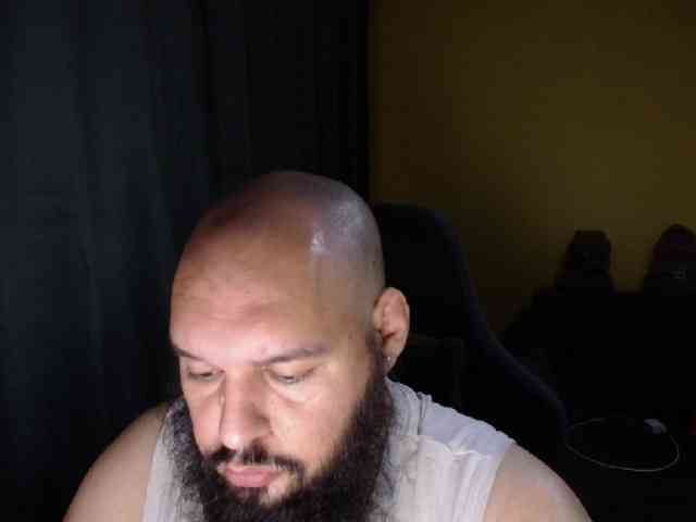 GuesssWho24