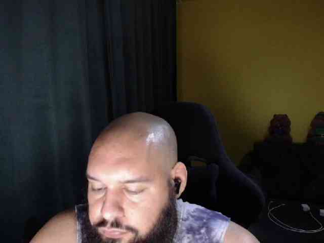 GuesssWho24
