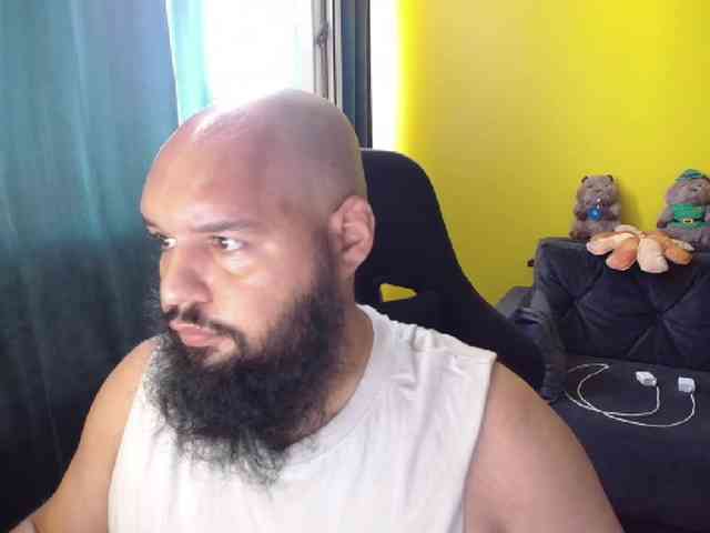 guessswho24
