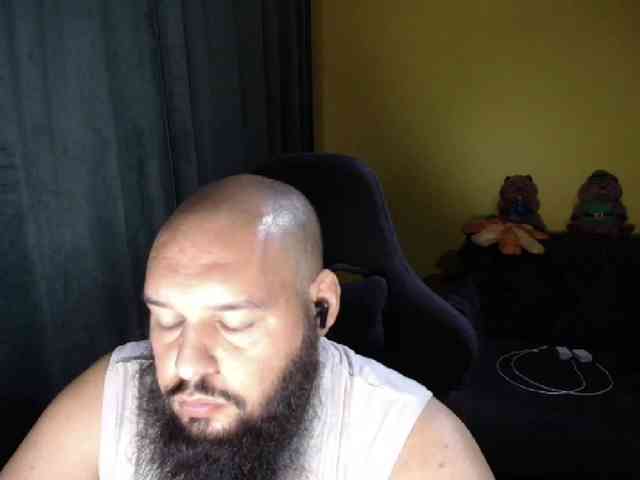 GuesssWho24