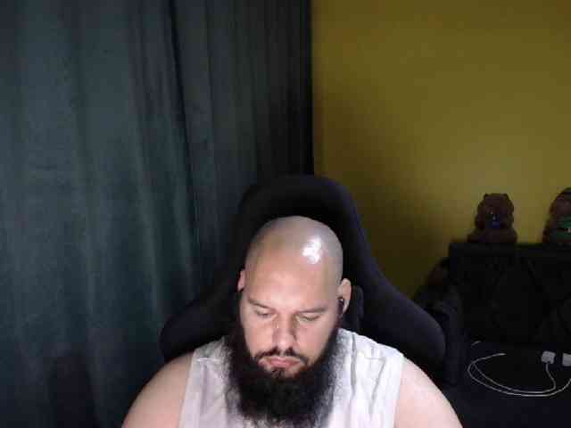 guessswho24