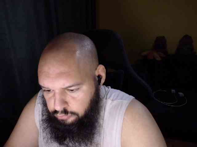 guessswho24