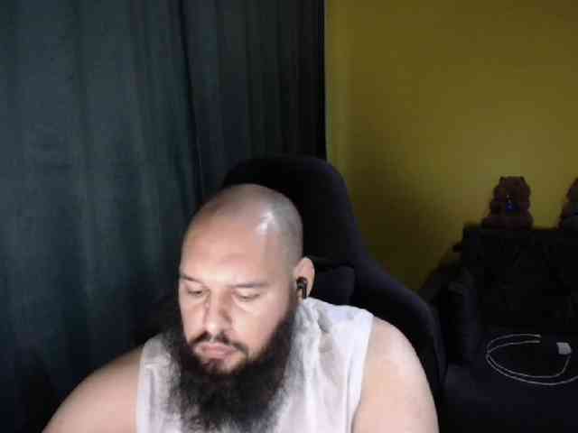 GuesssWho24