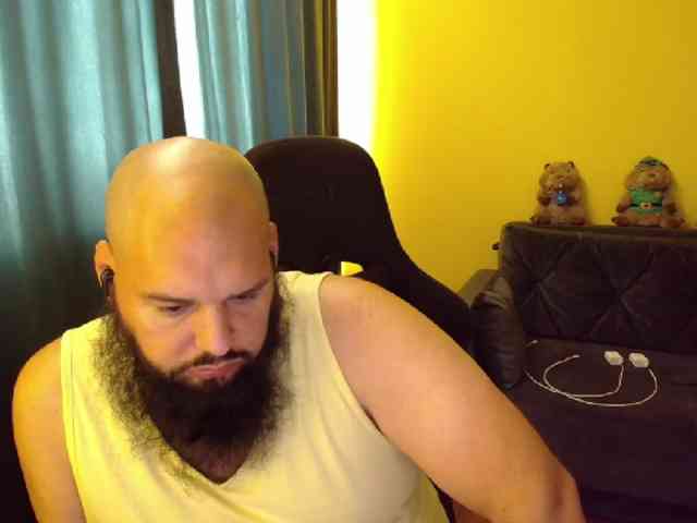 guessswho24