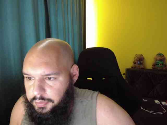 guessswho24