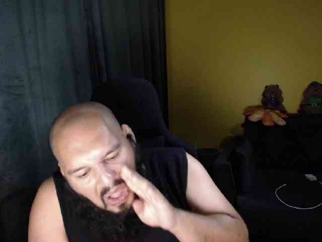 guessswho24