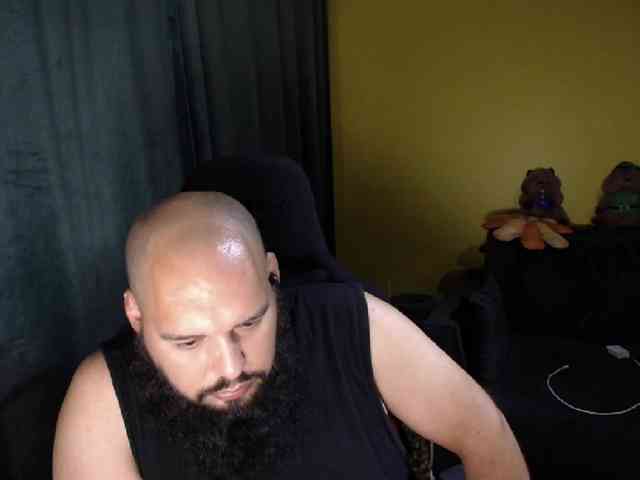 GuesssWho24