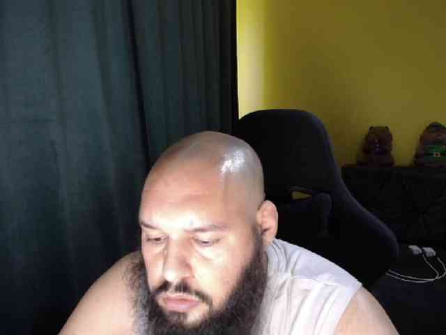 GuesssWho24