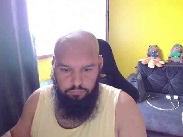guessswho24