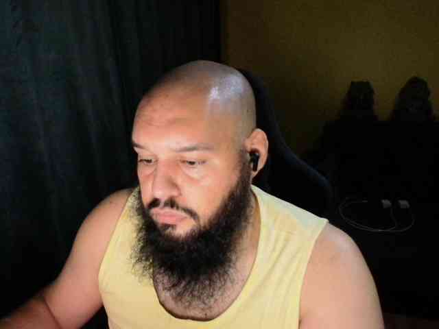 GuesssWho24