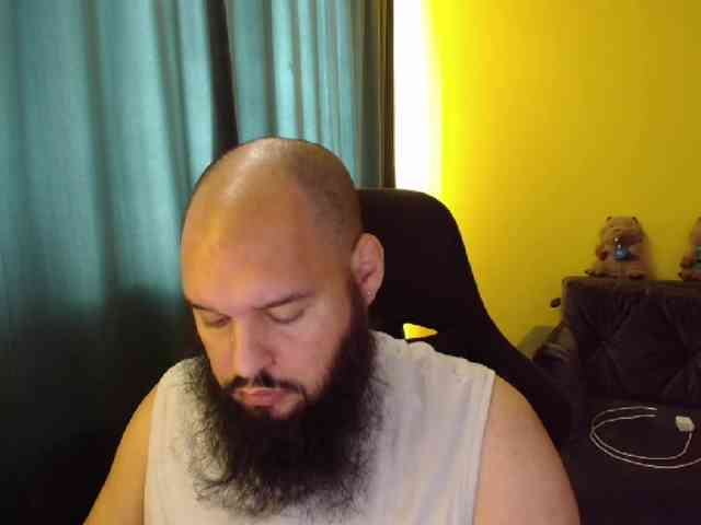 GuesssWho24