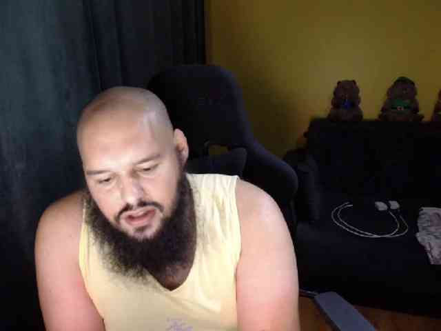 GuesssWho24