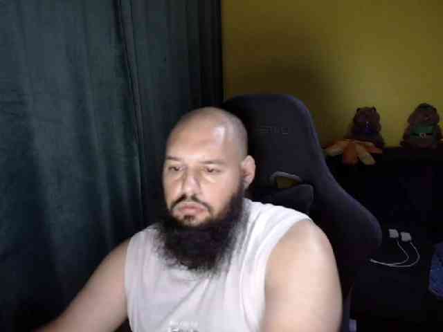 GuesssWho24