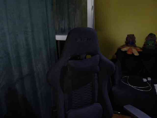 guessswho24