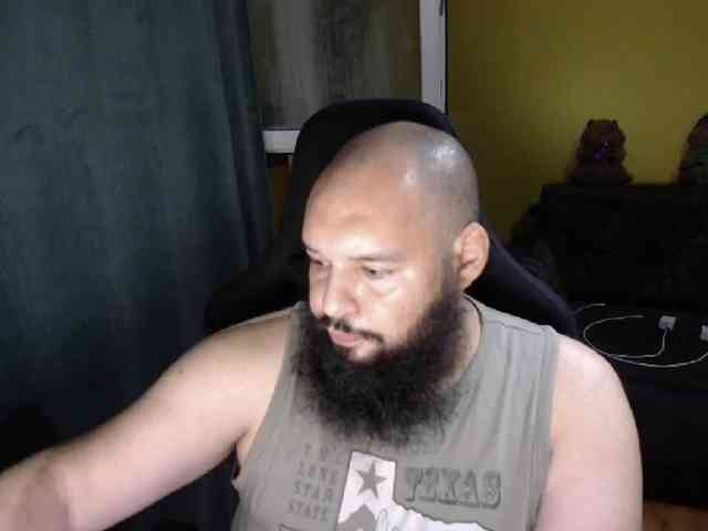 guessswho24