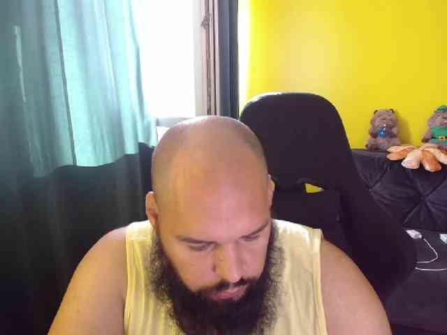 GuesssWho24