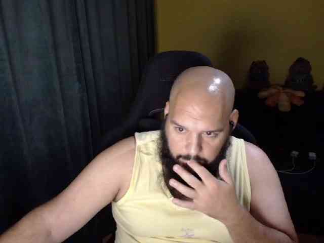 guessswho24