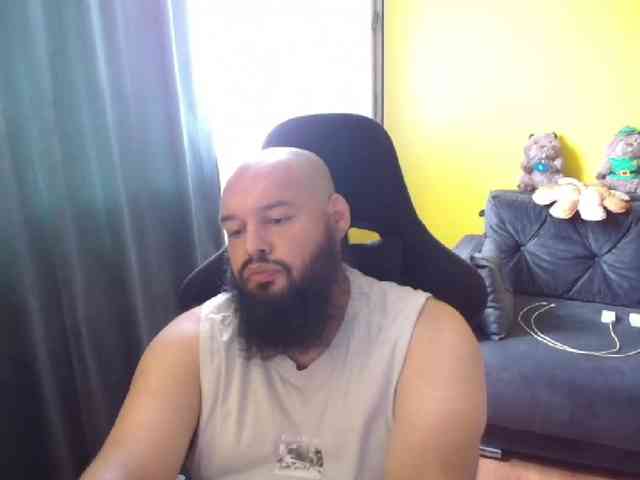 guessswho24