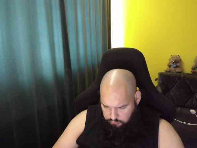 guessswho24