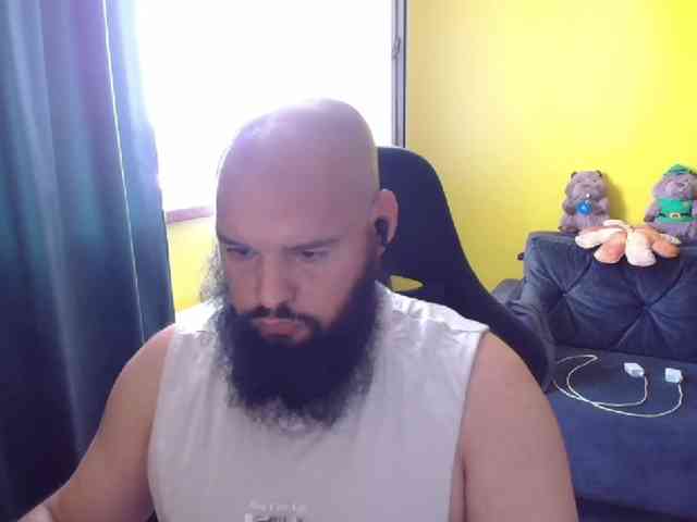 guessswho24