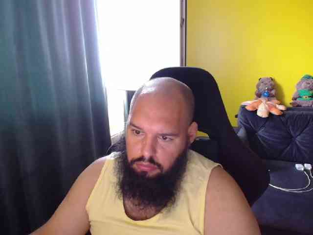 guessswho24