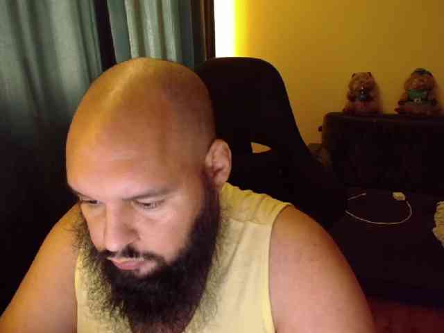 GuesssWho24