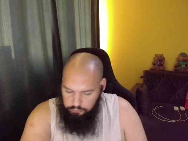 guessswho24